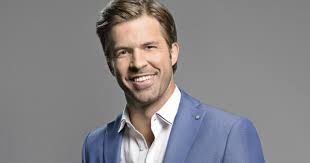 Balázs és felesége tesznek is ezért. O Sebestyen Balazs Gyonyoru Felesege Starity Hu