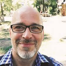 Mark Baker 📚☕️🇺🇦🕵️‍♂️ (@markbakerprague)