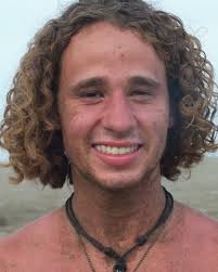 Es normal enamorarse de una mirada tan perfecta