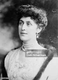 108,843 Hair Stylist Stock Photos, High-Res Pictures, and Images