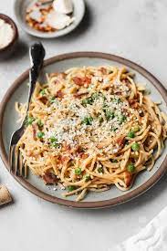 Healthy Pasta Carbonara Danilicious Recipe In 2021 Healthy Pastas Carbonara Pasta Healthy Pasta Carbonara
