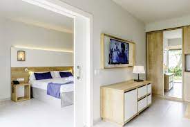 Check spelling or type a new query. Estival Eldorado Resort Cambrils Gunstig Buchen Its