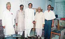 Digvijaya singh along with his wife started the narmada parikrama on 30 september 2017, from barman ghat, on banks of river narmada after taking the blessing of his spiritual guru shankaracharya swami swaroopanand saraswati ji.(( ^ asha singh, wife of digvijay singh, dies. Digvijaya Singh Wikipedia