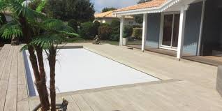 Piscine hors terre avec terrasse en bois surélevée. Terrasse En Resine Pour Piscine Atlantic Piscine