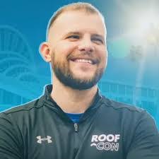 Danny Kerr's Instagram, Twitter & Facebook