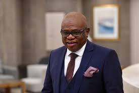 Newly appointed mayor of johannesburg, geoff makhubo, has big plans and hopes his new team will help him achieve his aspirations. Covid 19 Joburg Mayor Geoff Makhubo Tests Negative