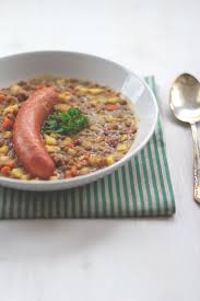 Rezept Fur Deftige Linsensuppe Selbst Gemacht Mit Frischem Gemuse Speck Und Mettenden Moeyskitchen Com Linsensuppe Rezepte Silvester Essen