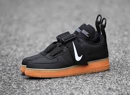 Air Force 1 Black Swoosh Gum Sole Nike Air Force 1 Utility Black Gum Release Date Zapatos Hombre Calzas Zapatos