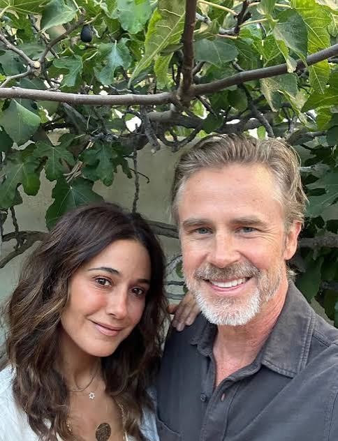 Inside Emmanuelle Chriqui's romance with famous actor boyfriend, who she  feels 'so lucky' to have met