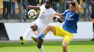 From wikimedia commons, the free media repository. Exclu Anciens Philippe Nsiah Csa Steaua Bucarest D3 Rou Au Psg J Avais L Impression De Defendre Les Couleurs Du Meilleur Club Du Monde Les Titis Du Psg