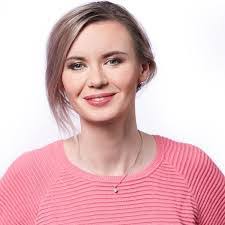 Carla Greene's Instagram, Twitter & Facebook