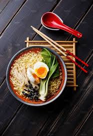 Asiatische Ramen Nudeln Von Liskina Nora Auf Creativemarket Frisuren Asiatische Auf C Japanische Speisen Asiatische Rezepte Asthetisches Essen
