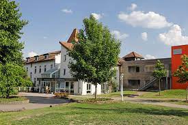 Das haus waldfrieden ist die älteste kureinrichtung in buckow. Herzlich Willkommen Rehaklinik Waldfrieden