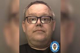 Nineteen-year-old fast bowler Ricardo Gordon joins Warwickshire's attack