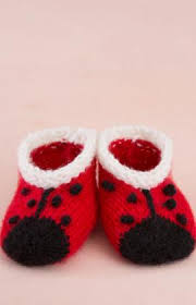Knitting baby items is very rewarding and especially satisfyingly when you see the new knitters love to knit for babies because everything is smaller and quicker to make. Red Heart Anne Geddes Ladybug Baby Booties Knitting Pattern Free