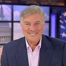 Extravagant Favor: How to Walk in God's Abundance Every Day: Epperhart, Billy,  Epperhart, Becky, Wallnau, Lance: 9781667502816: Amazon.com: Books