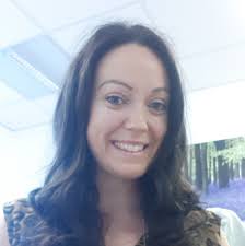 Deirdre Harrington's Instagram, Twitter & Facebook