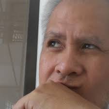 Hindi mahahaluan ng politika ang pag-aaral ng gobyerno sa posibilidad na  maibalik ang Dengvaxia sa merkado, ayon sa Malacañang.