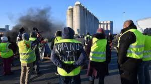 Mouvement gilet jaune 19 novembre. Gilets Jaunes Un Gigantesque Proces En Illegitimite L Express