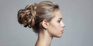 Questo tipo di taglio capelli medi si adagia a qualsiasi pettinatura. 1001 Idee Per Capelli Raccolti Per Look Di Tendenza