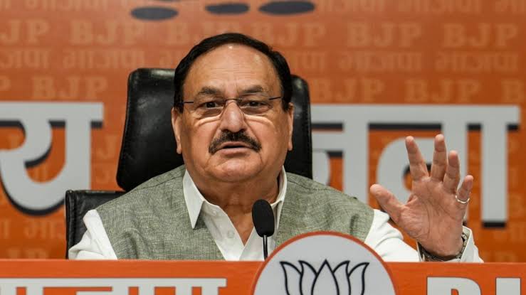 'आप सिलेक्टिव क्यों हैं?', राहुल गांधी पर जेपी नड्डा का पलटवार, बोले-  छात्रों के मुद्दे पर सेंक रहे राजनीतिक रोटियां - jp nadda rahul gandhi  paper leak cjp protest parliament discussion ntc rlch - AajTak