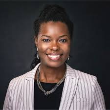 Ellen Marion's Instagram, Twitter & Facebook