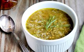 I just sprinkled some arugula on top of a swirl of yogurt, tossed some of the lentils on top of that, and instead of basil i topped with cilantro and more scallions. French Onion Fennel And Green Lentil Soup Vegan One Green Planet