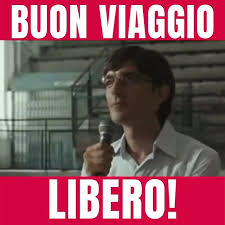 Sul posto sono intervenuti i carabinieri. Nt0c B7fkq0hum