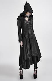 La mode grande taille n'a pas fini de. Manteau Gothique Femme A Grande Capuche