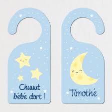 Créé par clo le 28/01/2015 pour jouer il faut sélectionner le nombre de pièces du puzzle et cliquer sur jouer pour commencer la partie. Accroche Porte Rose Personnalise Etoiles Et Nuages Ourson Calin