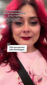 Erika Henningsen Sings with Fan