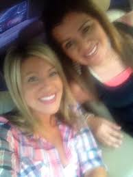 Stephanie Mendonca (@mendoncachic)