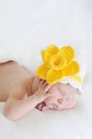 Crochet Girls Daffodil Flower Beanie Hat 23 00 Via Etsy Girls Easter Hats Baby Girl Hats Girl With Hat