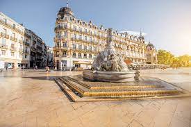 Picturesque historique center with sunny cafe terrasses. Top 10 Bezienswaardigheden In Montpellier Zininfrankrijk Nl