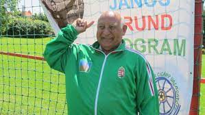 Der ungarische ministerpräsident victor orbán kritisierte dieses vorgehen scharf und betonte, es gehöre nicht auf das spielfeld. Wendelander 4 5 Istvan Mezei Und Der Fussballverband Der Roma In Ungarn Ein Rom Traumt Von Der Champions League Archiv