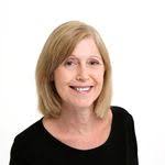 Lisa Kaneda's Instagram, Twitter & Facebook