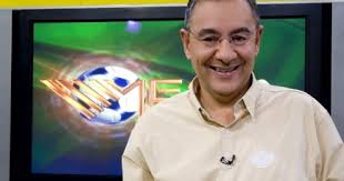 FLAVIO PRADO E OS DEUSES DO MUNDO DA BOLA