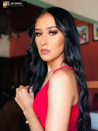 👑Patuca👑🥳 ⚫️Makeup Previo- Sesión oficial de fotos. ✔️Rumbo a  #MissOlanchoHonduras2020 📸Espéralas pronto gracias Víctor Peña.