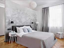 Wir verraten dir, wie du mit fünf einfachen tipps dein schlafzimmer zum ort des wohlfühlens machst, ohne damit viel aufwand zu haben. Grosses Schlafzimmer Gemutlich Gestalten Passende Schranke Und Mobel