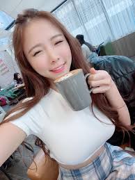 Amber Na 藍星蕾- تمت إضافة ‏صورة جديدة‏ بواسطة ‏‎Amber Na 藍星蕾‎‏.