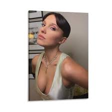 DAQI Millie Bobby Brown Sexy Actress Poster (9) Poster Decorative Painting  Canvas Wall Art Living Room Posters Bedroom Painting 24x36inch(60x90cm) :  ...