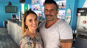 Als sie ihrer familie davon erzählte, kam es zum bruch mit eltern und schwestern. Goodbye Deutschland Auswanderer Marco Gulpen Er War Mit Willi Herrens Frau Verheiratet Und Verliebte Sich Dann In Seine Angestellte Bunte De
