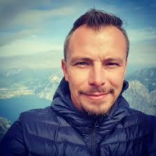 Your ultimate guide to the all-new BMW #R12GS starts here. 👇 ➡️ 109 HP ➡️  Enduro suspension