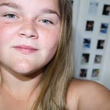 Tamara Booth (@tamara_booth_)