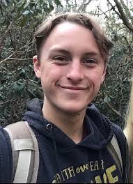 Sandy Faust's Instagram, Twitter & Facebook