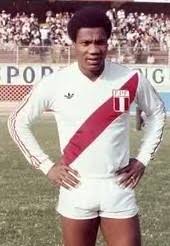 El deportivo pereira, llamado oficialmente por su razón social corporación social deportiva y cultural de pereira corpereira, 1 es un club de fútbol colombiano de la ciudad de pereira, capital del departamento de risaralda, y fue fundado el 12 de febrero de 1944. Guillermo La Rosa Guillermo Claudio La Rosa Laguna