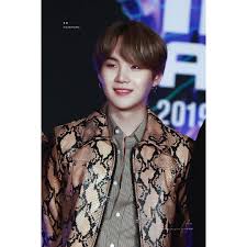 Bts Arab Army On Instagram Arab Army191204 صور الصحافه بانقتان على الردكاربت في حفل توزيع جوائز الـ Mama الموسيقي Women S Top Fashion Women