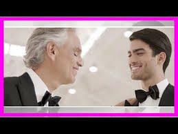 Andrea bocelli — libertà 03:56. Andrea Bocelli Singt Zusammen Mit Seinem Sohn Zum Ersten Mal Und Das Ist Pures Gold Youtube