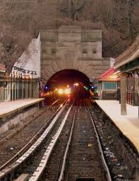 A No 1 Train Approaches The Dyckman Street Station Nytransitmuseum Nyc Subway New York Subway Subway Train