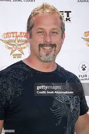 242 Harrison Forbes Photos & High Res Pictures